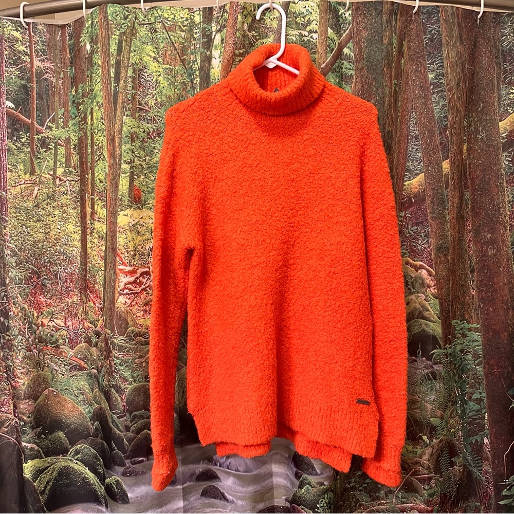 Sweaty Betty Orange Boucle Side Zip Turtleneck
Sweater - Picture 4 of 15